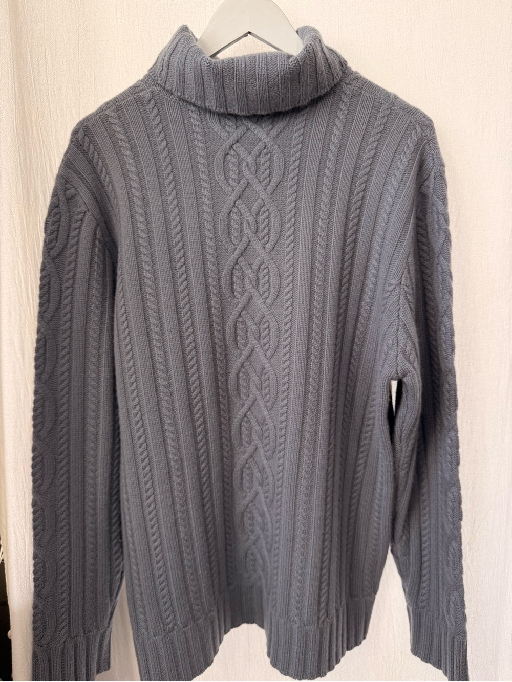 Saks Fifth Aveue, Folio, Chunky 100% Cashmere Cable Turtleneck Sweater, sz L
